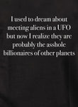 Je rêvais de rencontrer des extraterrestres dans un T-shirt OVNI