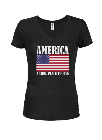 America A Cool Place To Live T-shirt col en V pour juniors