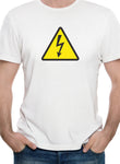 Camiseta con símbolo de peligro eléctrico